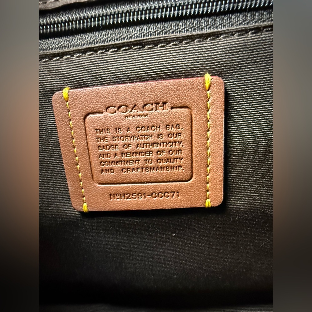 NWT Coach Maggie Small Tote Gold hardware/Maple Crocodile-embossed suede CCC71 - Picture 10 of 16
